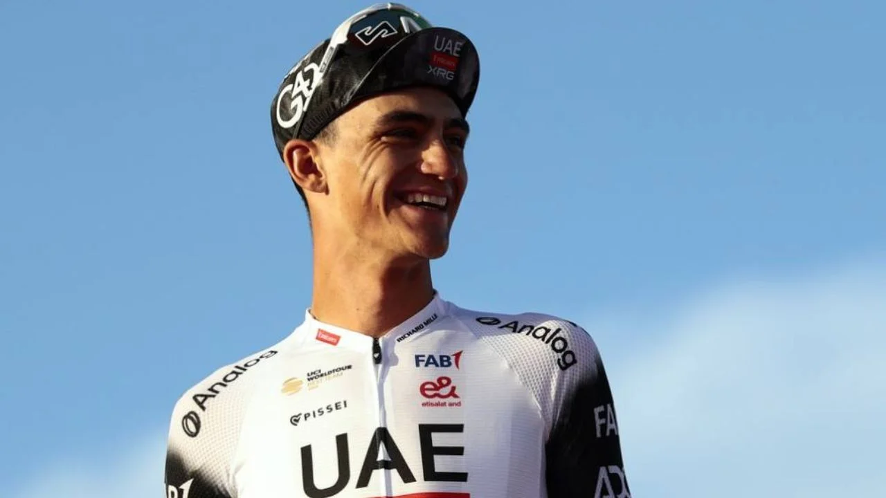 Isaac del Toro logra histórico top 5 en el Mundial de Ciclismo en Ruanda