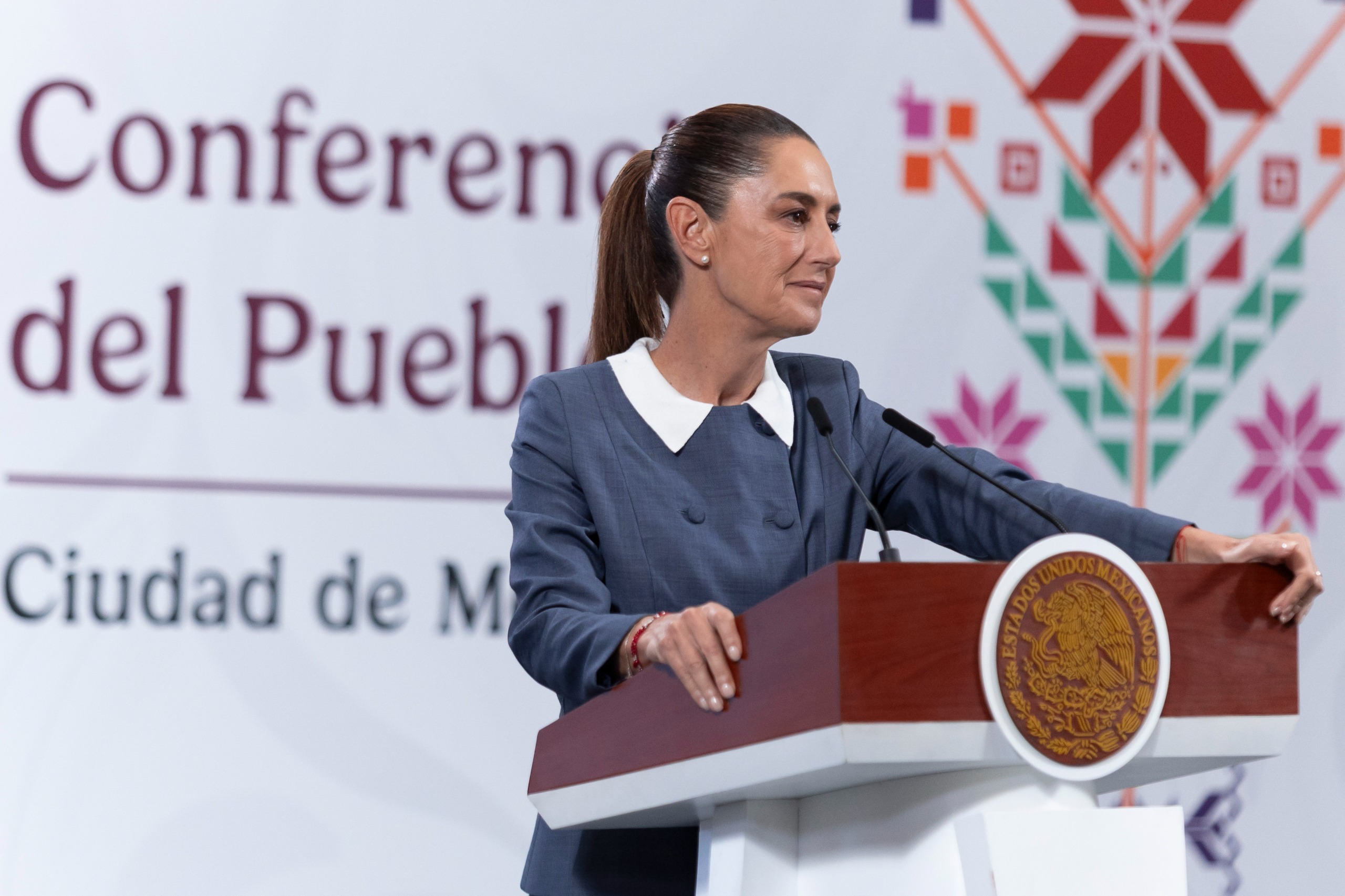 Gobierno activa en Hidalgo 3 centros de mando con 111 puentes aéreos para atender a comunidades afectadas por las lluvias