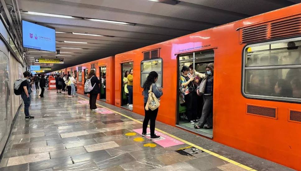 En menos de 24 horas, tres personas se lanzan a las vías del Metro CDMX