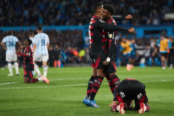 Flamengo elimina a Racing y clasifica a Final de Copa Libertadores