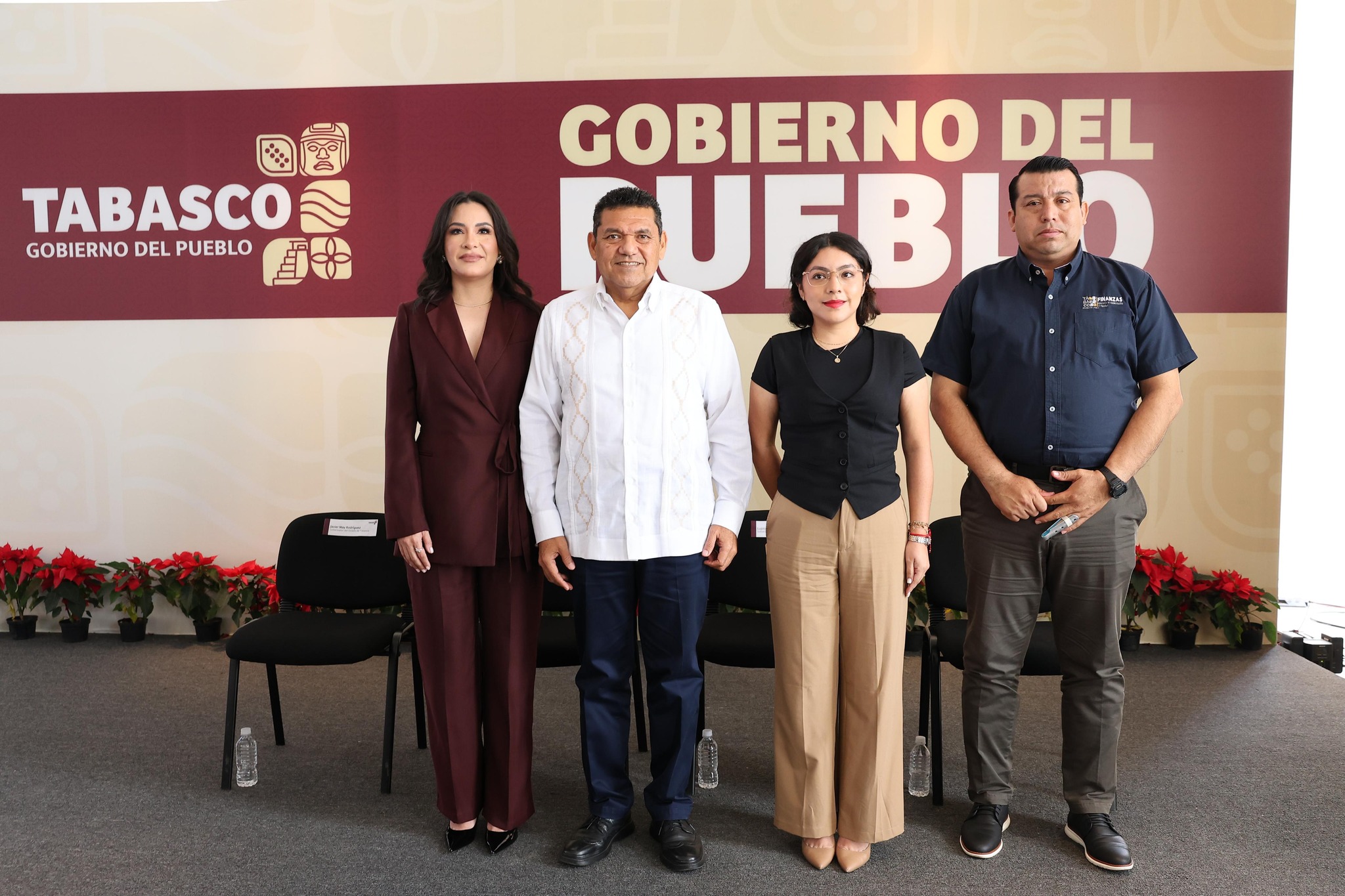 Talina Ferrer asume Secretaría de Administración y Finanzas