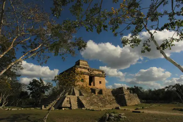 Cerámica maya confirma uso de escritura en Dzibilchaltún