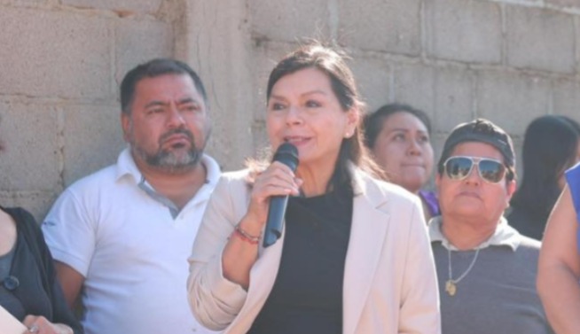 Avanza reordenamiento del comercio ambulante en Casa Blanca