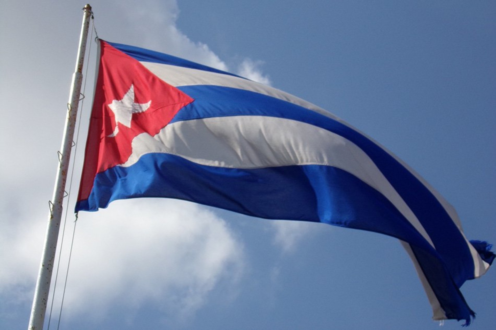 ONG confirma una muerte y 61 violaciones de los DD.HH. en prisiones de Cuba en diciembre