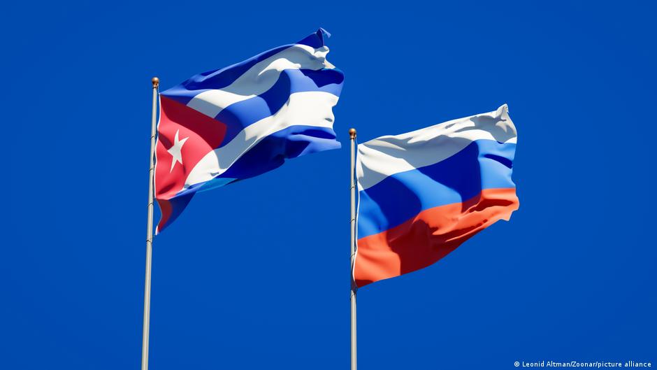 Putin recibe al canciller Bruno Rodríguez para abordar la crisis energética en Cuba