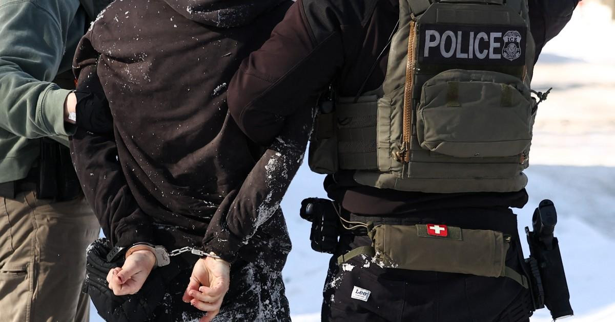 México pide a EE.UU. «investigar» la violenta detención de ICE a connacional en Minesota