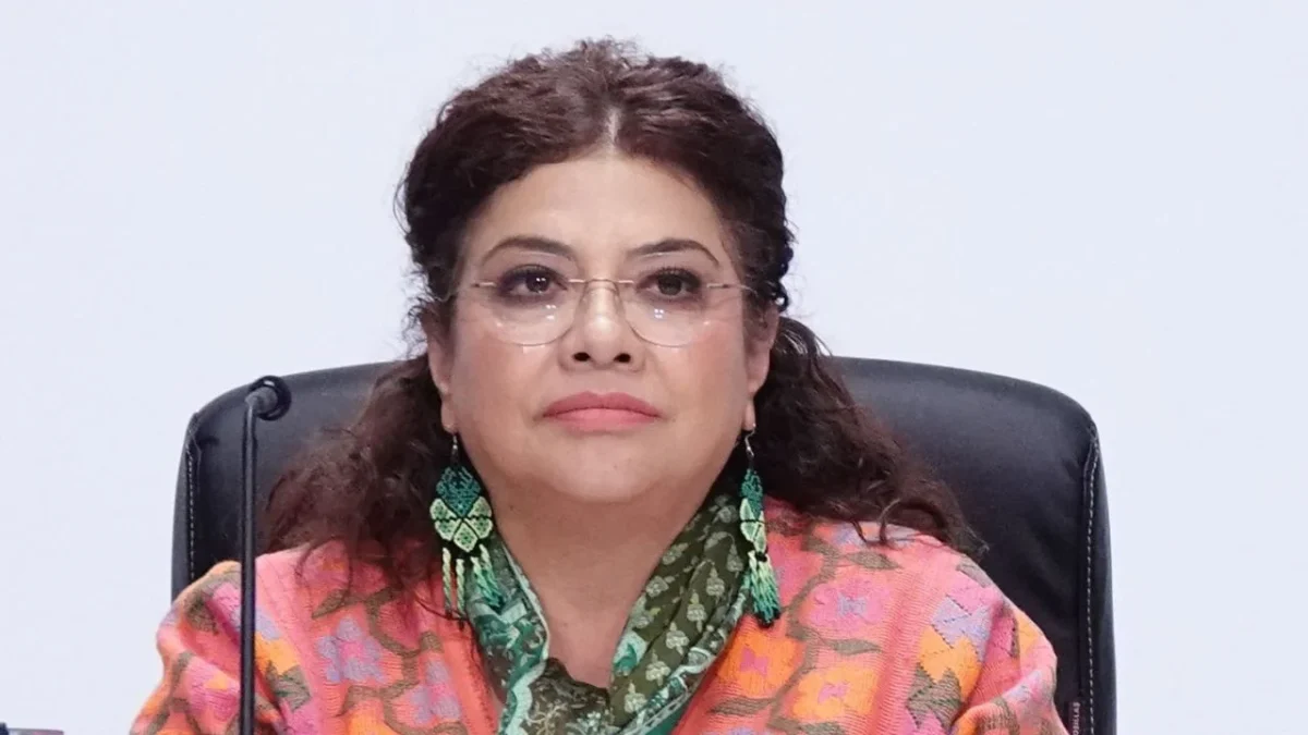 Brugada niega censura y rechaza pacto de silencio con medios