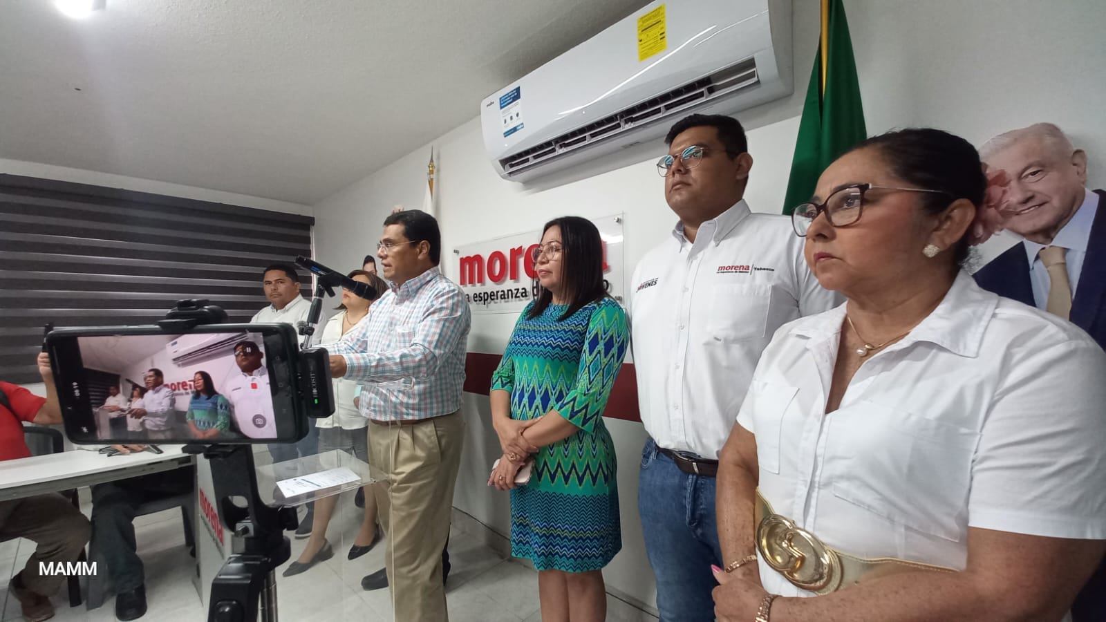 Morena pide no politizar conflicto en la UJAT