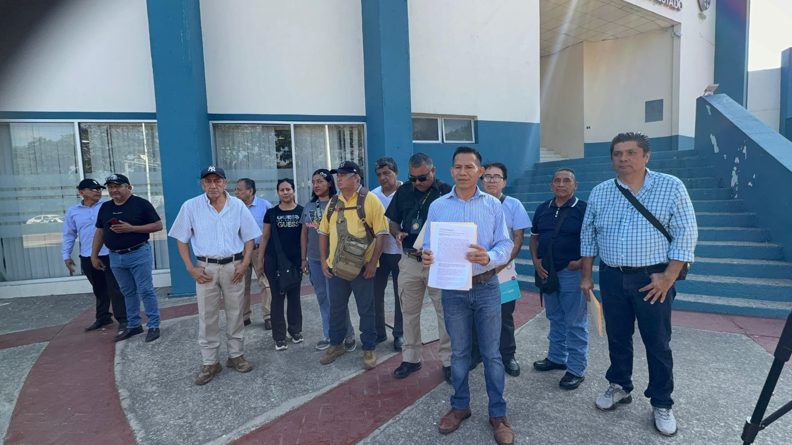 Trabajadores de Fiscalía exigen homologación salarial