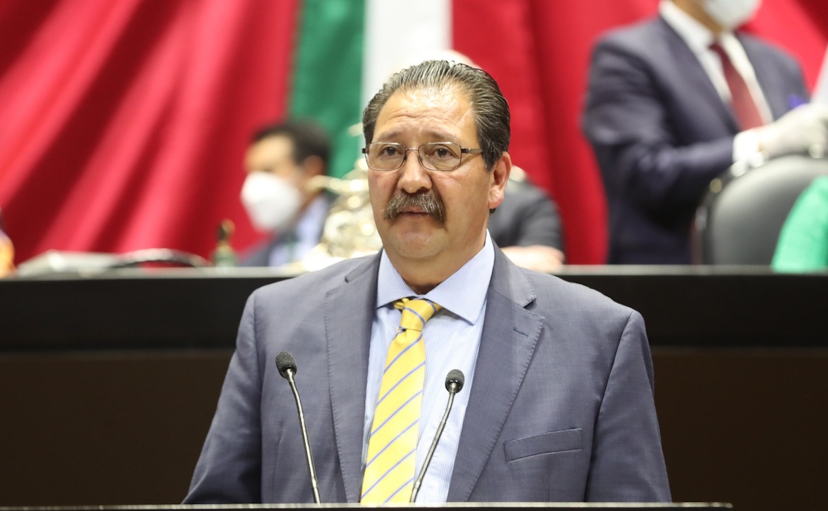 Coordinador de diputados del PT advierte “riesgos” en el Plan B de la reforma electoral