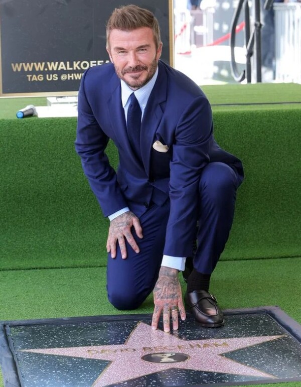 David Beckham recibe estrella en Hollywood