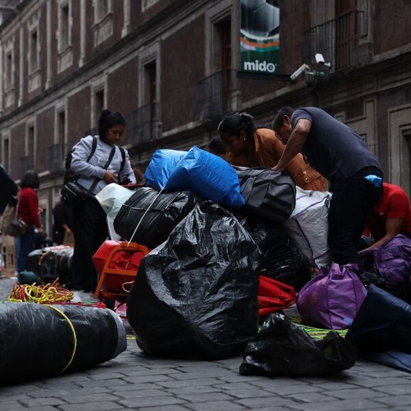 Concluye huelga nacional de la CNTE tras 19 días de plantón