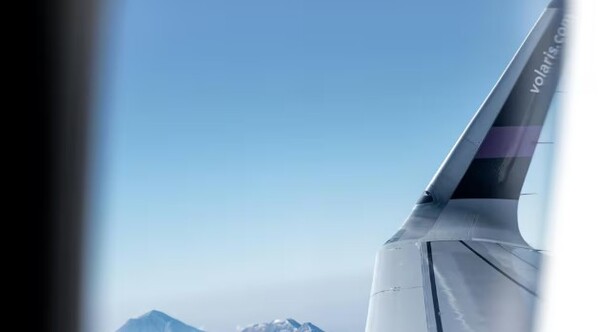 Volaris ofrecerá internet de Starlink en todos sus vuelos