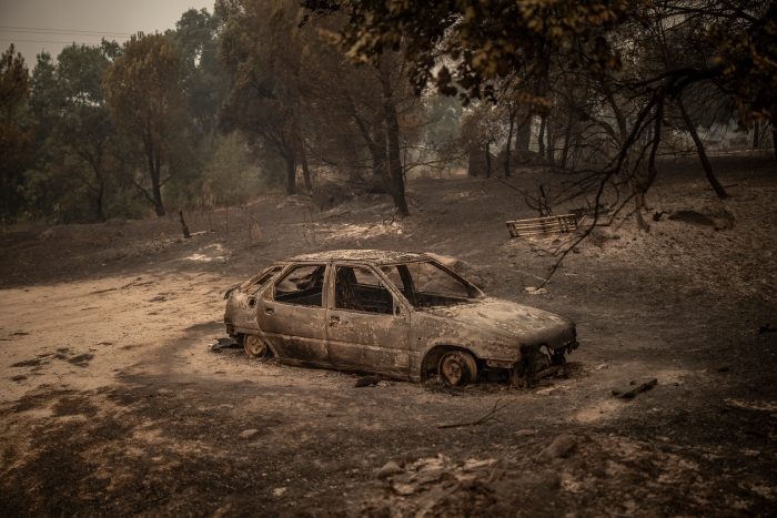 Los incendios en España evolucionan «favorablemente» pero preocupa la nueva ola de calor