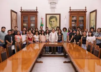 Yucatán respalda a jóvenes rumbo a la UNAM