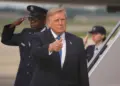 Trump anuncia acuerdo petrolero con Venezuela que dice que duplicará las reservas de EEUU
