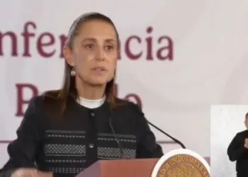 Gobierno agiliza regreso de equipo infantil de futbol mexicano