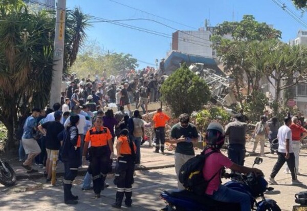 Sube a 289 la cifra de muertos por terremoto en Colombia