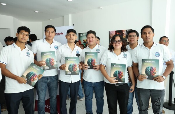 Presentan nueva edición de la revista Diálogos del CCYTET
