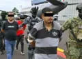 Trasladan a CDMX a nueve presuntos integrantes del CJNG detenidos en Michoacán
