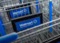 Walmart sufre su peor caída bursátil en cuatro años