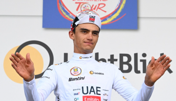 Isaac del Toro toma el liderato del Tour de Alemania 2026