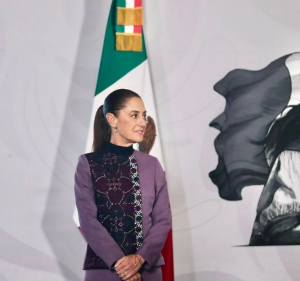 Sheinbaum propondrá que presidente y gobernadores solo tengan nacionalidad mexicana