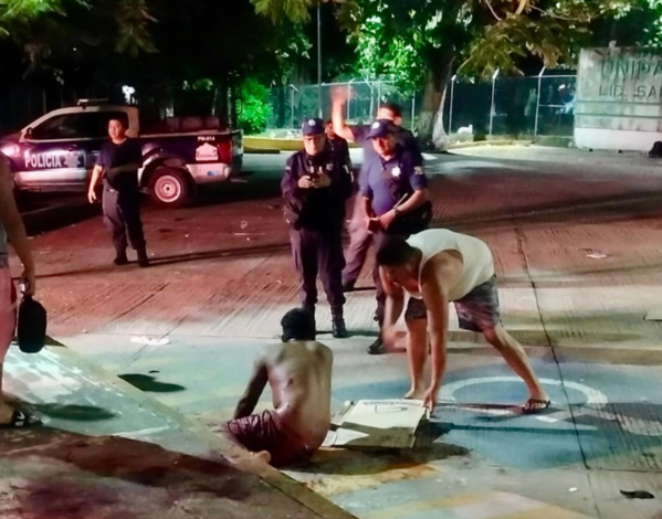 Migrante hondureño muere tras riña en caravana en Chiapas
