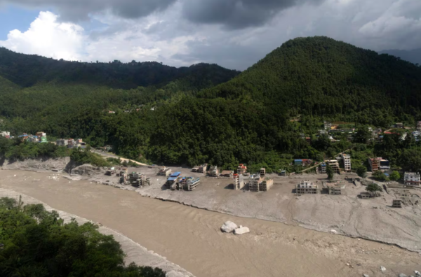 Sube a 584 la cifra de muertos por la tragedia en Nepal y el Tíbet