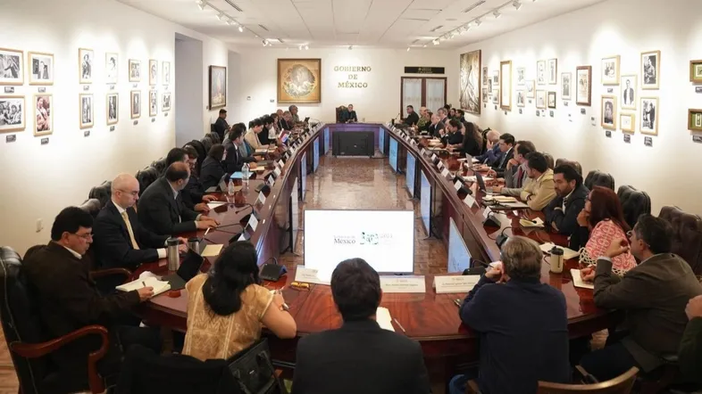 Sheinbaum reúne a su gabinete previo a su segundo informe de Gobierno