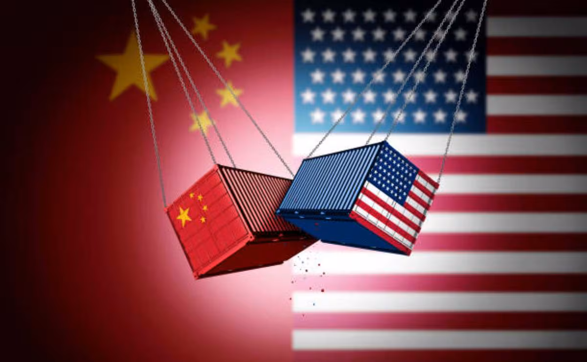 China niega acusación de EEUU de que desvía productos a otros países para eludir aranceles