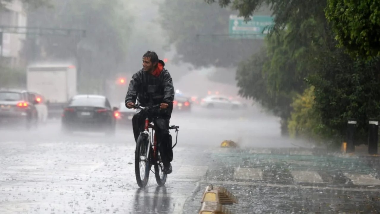 CNPC llama a la población a reforzar medidas preventivas ante el pronóstico de fuertes lluvias