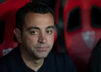 Xavi Hernández vuelve a los banquillos