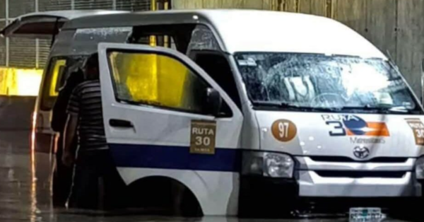 Fuga de gas en transporte público deja seis muertos en Edomex