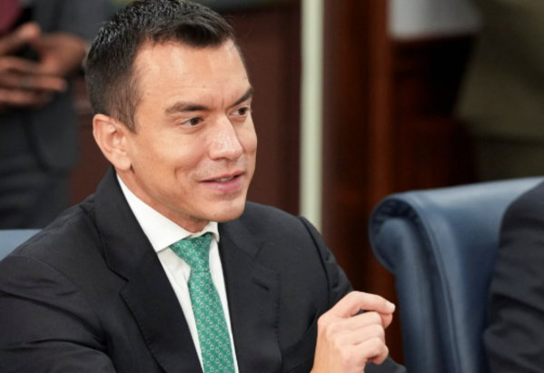 Noboa no descarta buscar otro mandato en Ecuador