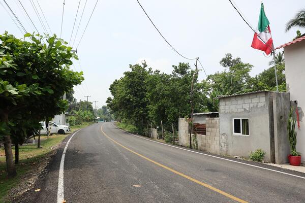 Invierten más de 28 mdp en caminos de Centro