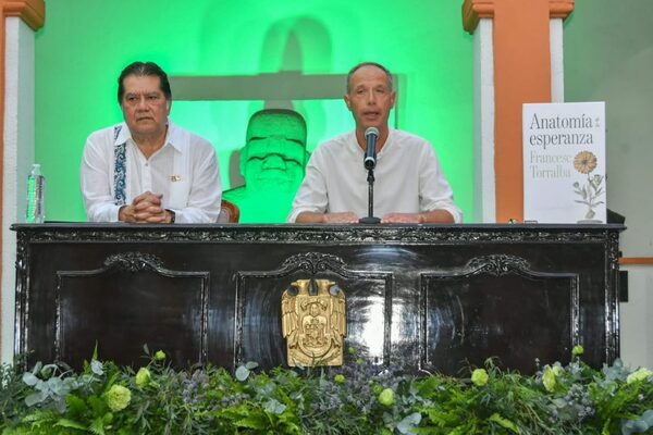 Francesc Torralba reflexiona sobre la esperanza en UJAT
