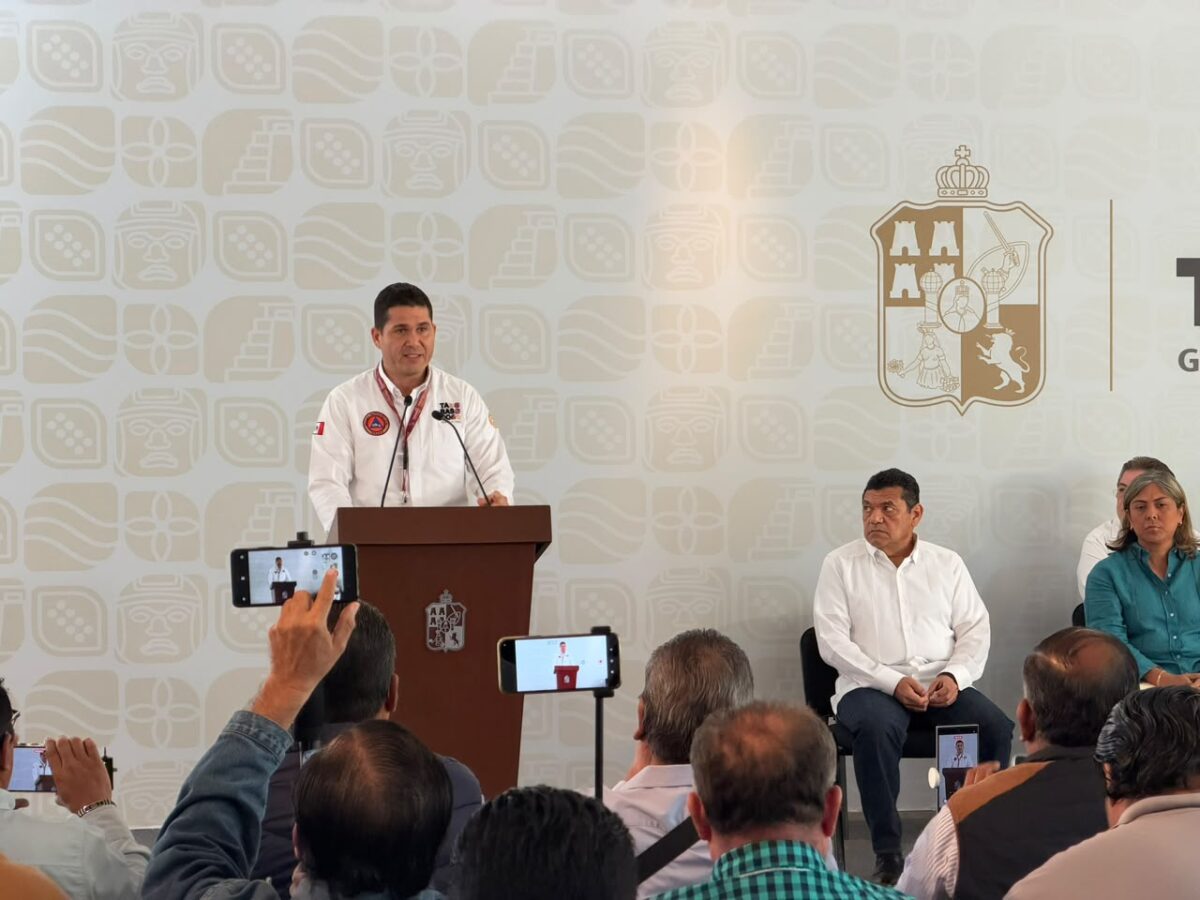 Frente frío 2 deja más de mil 400 afectados y 229 viviendas inundadas en Tabasco